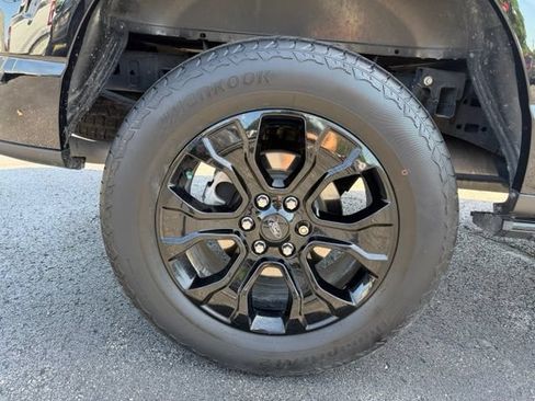 Used 2023 Ford F150 Lariat w/ Equipment Group 502A High AWD/4WD image 21