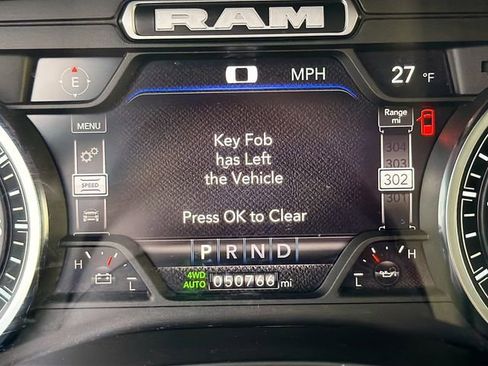 Used 2022 RAM 1500 Big Horn image 12