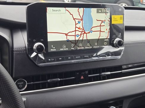 New 2025 Mitsubishi Outlander SE image 24