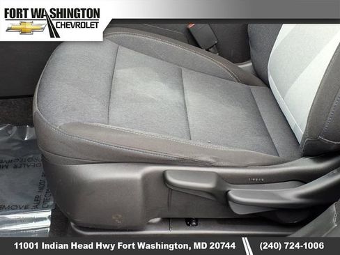 Used 2025 Chevrolet Trax LS w/ LS Convenience Package FWD image 8