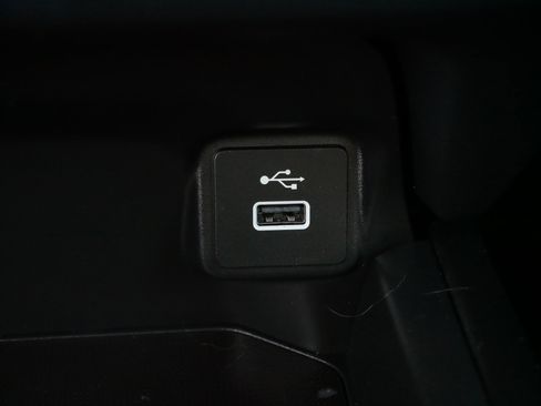 Certified 2023 Honda HR-V LX image 29