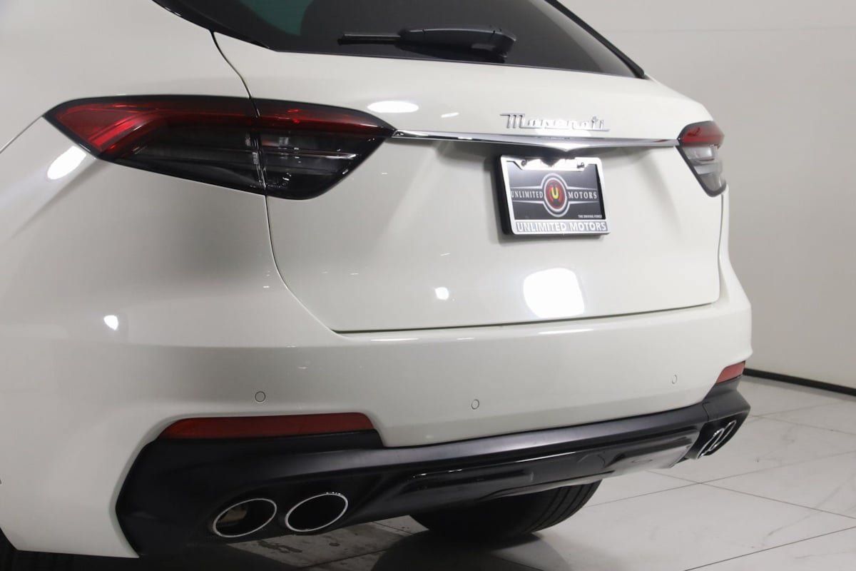 Used 2022 Maserati Levante Modena AWD/4WD image 21