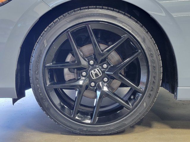 Used 2024 Honda Civic Sport image 9