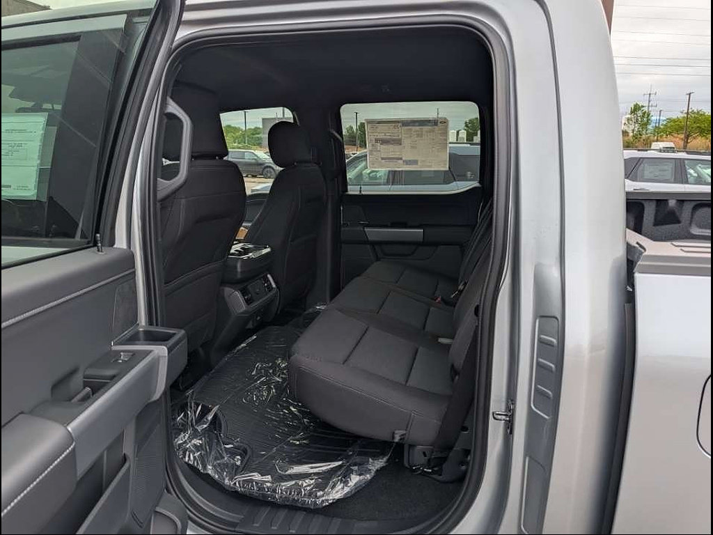 New 2026 Ford F150 XLT w/ Equipment Group 302A MID AWD/4WD image 6