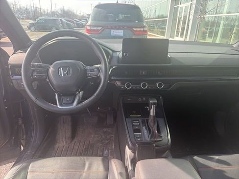 Used 2024 Honda CR-V Sport Touring image 11