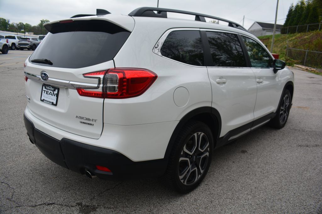 Used 2024 Subaru Ascent Limited AWD/4WD image 5