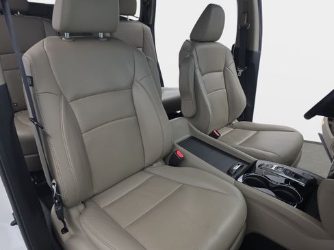 Used 2021 Honda Pilot Elite image 10