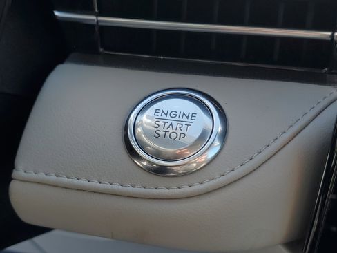 New 2026 Lincoln Nautilus Premier w/ Equipment Group 102A image 20