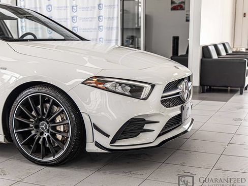 Used 2021 Mercedes-Benz A 35 AMG 4MATIC image 4