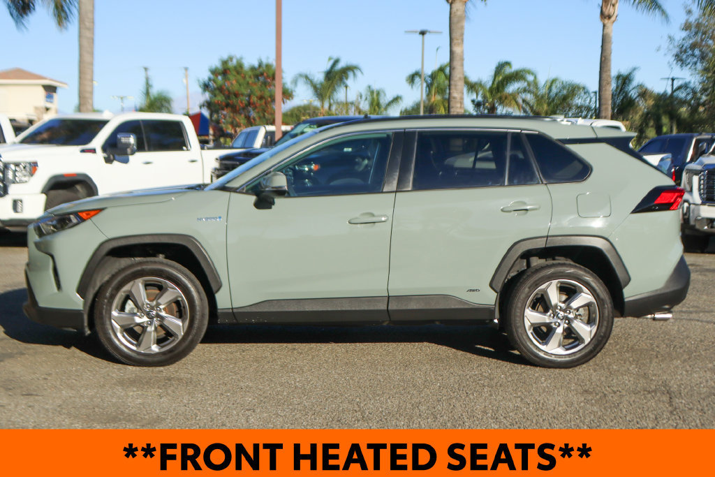 Used 2021 Toyota RAV4 XLE Premium AWD/4WD image 5