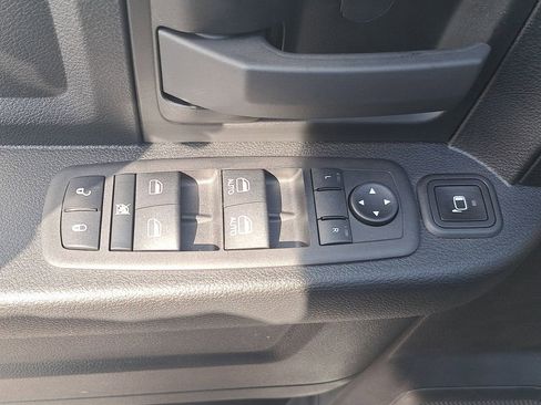 Certified 2024 RAM 2500 Tradesman w/ Chrome Appearance Group image 29