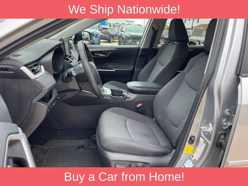 Used 2021 Toyota RAV4 XLE w/ Convenience Package AWD/4WD image 9