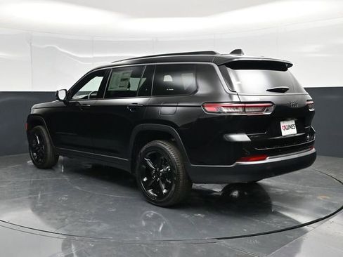 New 2026 Jeep Grand Cherokee L Limited AWD/4WD image 8