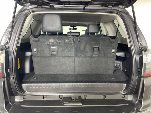Used 2017 Toyota 4Runner Limited AWD/4WD image 21