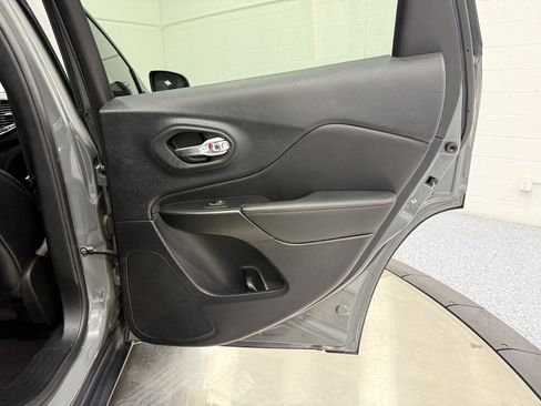 Used 2022 Jeep Cherokee Trailhawk w/ Sound & Nav Group image 34