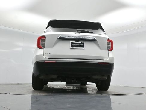 Certified 2022 Ford Explorer XLT image 52