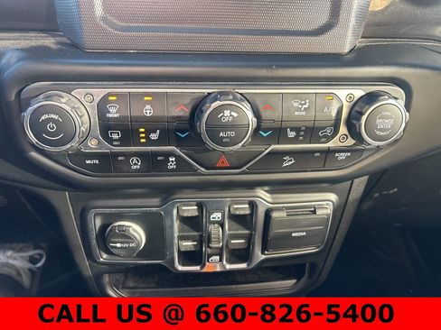 Used 2020 Jeep Wrangler Unlimited Sport image 15