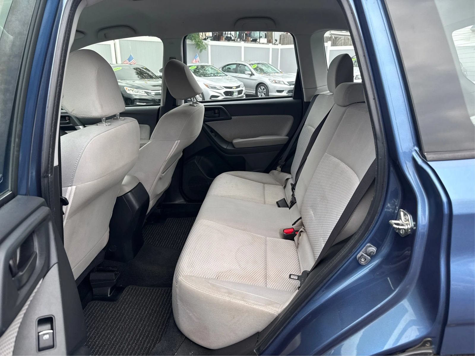 Used 2017 Subaru Forester 2.5i w/ Alloy Wheel Package AWD/4WD image 10