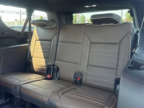 New 2026 GMC Yukon XL Denali Ultimate AWD/4WD image 12