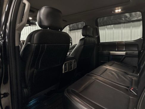 Used 2017 Ford F250 Lariat w/ Lariat Ultimate Package image 12