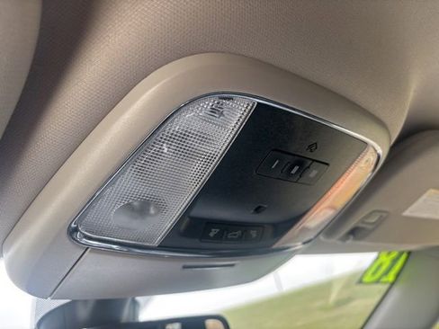 Used 2018 Dodge Durango GT AWD/4WD image 25