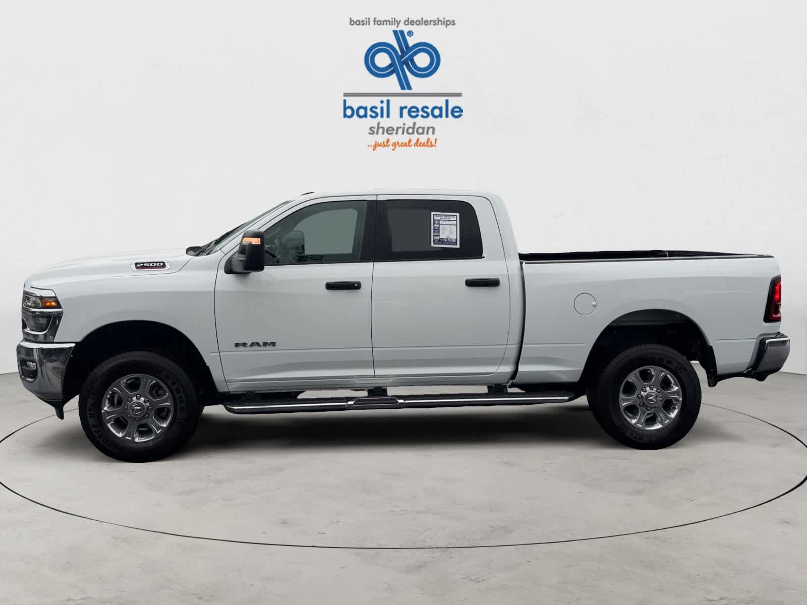 Used 2026 RAM 2500 Big Horn AWD/4WD image 3