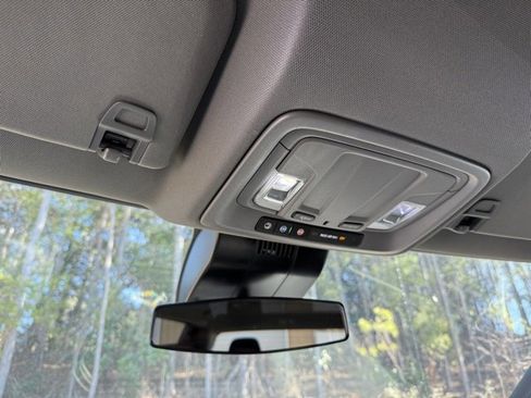 Used 2025 Chevrolet Silverado 1500 Custom w/ Turbomax Blackout Package image 31