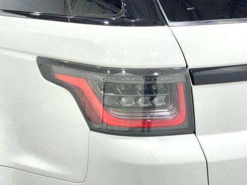 Used 2019 Land Rover Range Rover Sport SVR AWD/4WD image 34