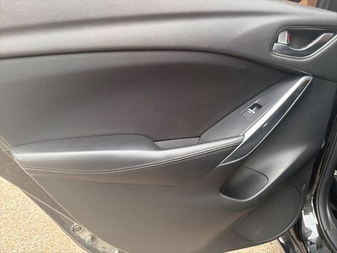 Used 2017 MAZDA MAZDA6 Sport image 9