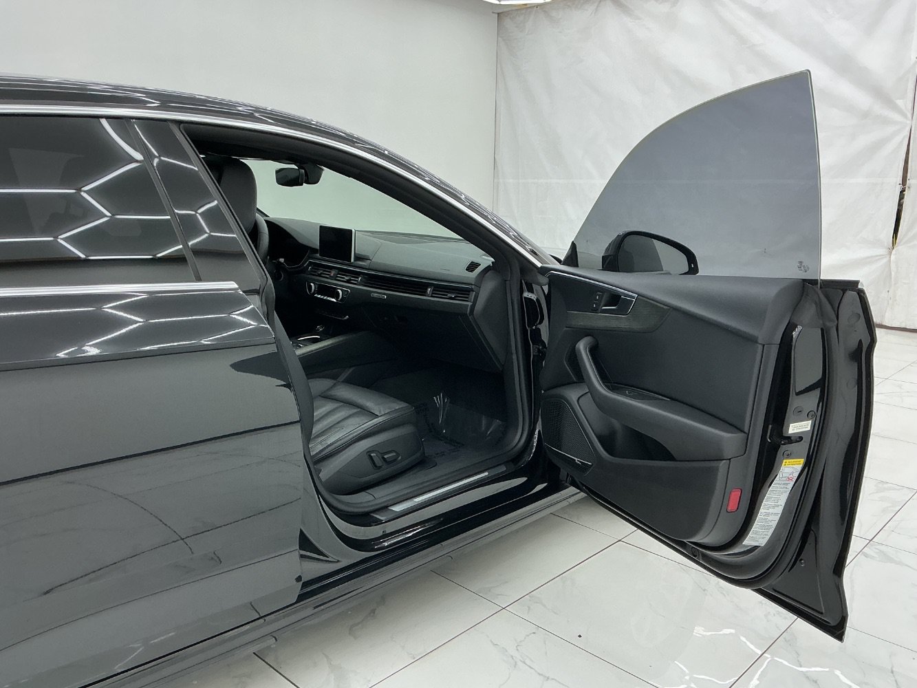 Used 2018 Audi A5 2.0T Premium Plus AWD/4WD image 17
