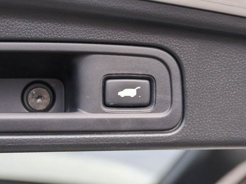 Used 2022 Honda Pilot Elite image 10