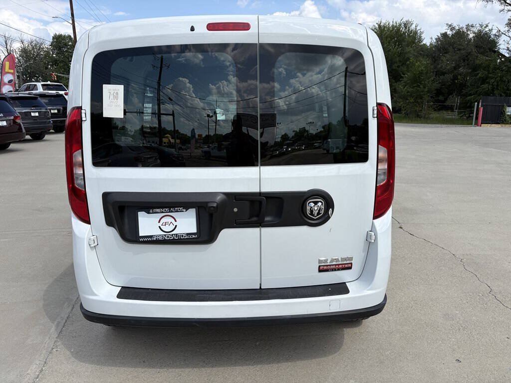 Used 2022 RAM ProMaster City Tradesman FWD image 5