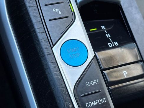 Used 2023 BMW i4 eDrive35 image 26