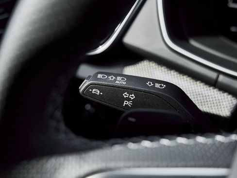 Used 2024 Audi SQ5 Premium Plus image 59