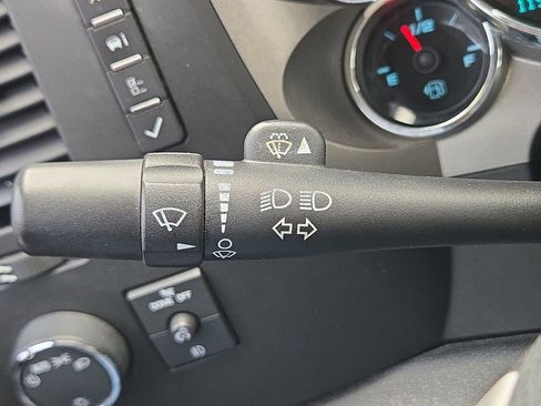 Used 2010 GMC Sierra 1500 SLE w/ SLE Preferred Package image 26