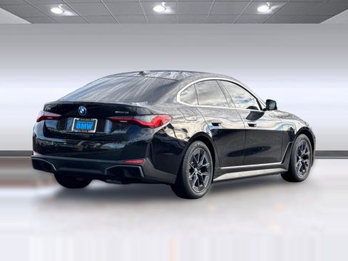 Certified 2023 BMW i4 eDrive35 w/ Premium Package image 8