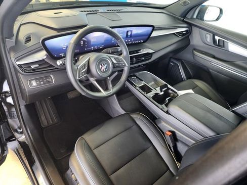 Certified 2025 Buick Enclave Preferred AWD/4WD image 12