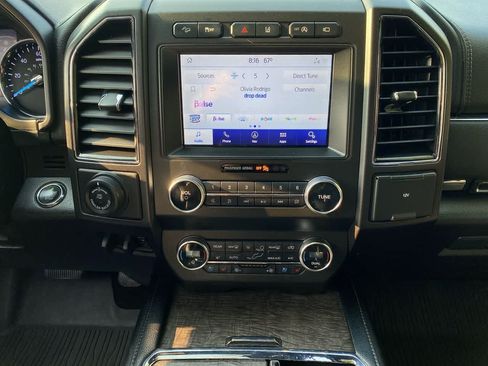 Used 2020 Ford Expedition Limited w/ Special Edition Package AWD/4WD image 24