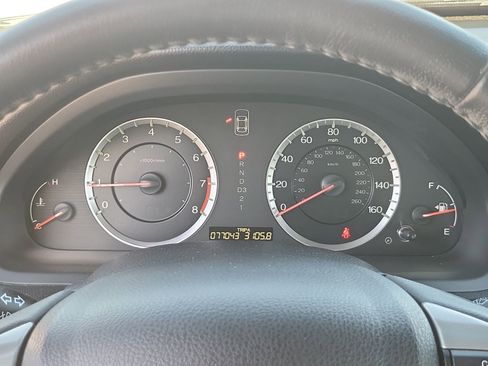 Used 2011 Honda Accord EX-L image 11