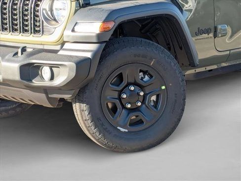New 2026 Jeep Wrangler Unlimited Sport AWD/4WD image 10