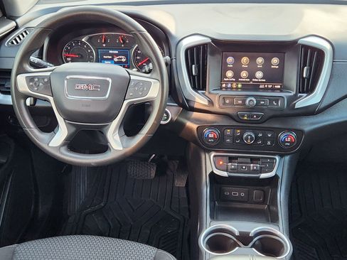 Used 2022 GMC Terrain SLE w/ Driver Convenience Package image 30