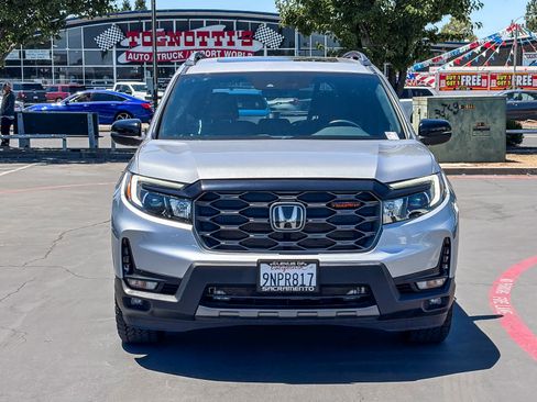 Used 2024 Honda Passport TrailSport image 6