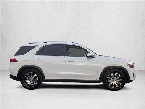 Certified 2025 Mercedes-Benz GLE 350 4MATIC image 4