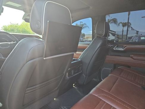 Used 2022 GMC Sierra 1500 Denali Ultimate AWD/4WD image 6