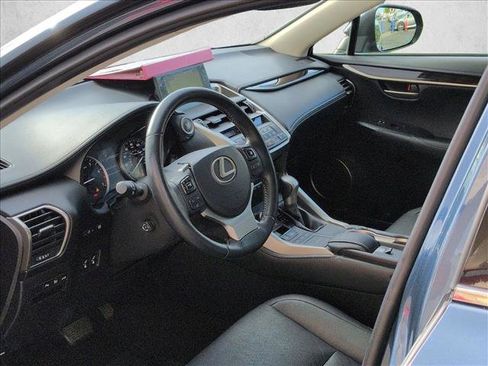 Used 2015 Lexus NX 200t FWD w/ Luxury Package image 10