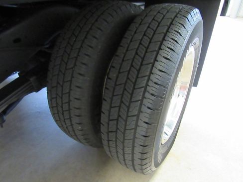 Used 2022 Ford E-350 and Econoline 350 Super Duty w/ Power Windows & Locks Group RWD image 28