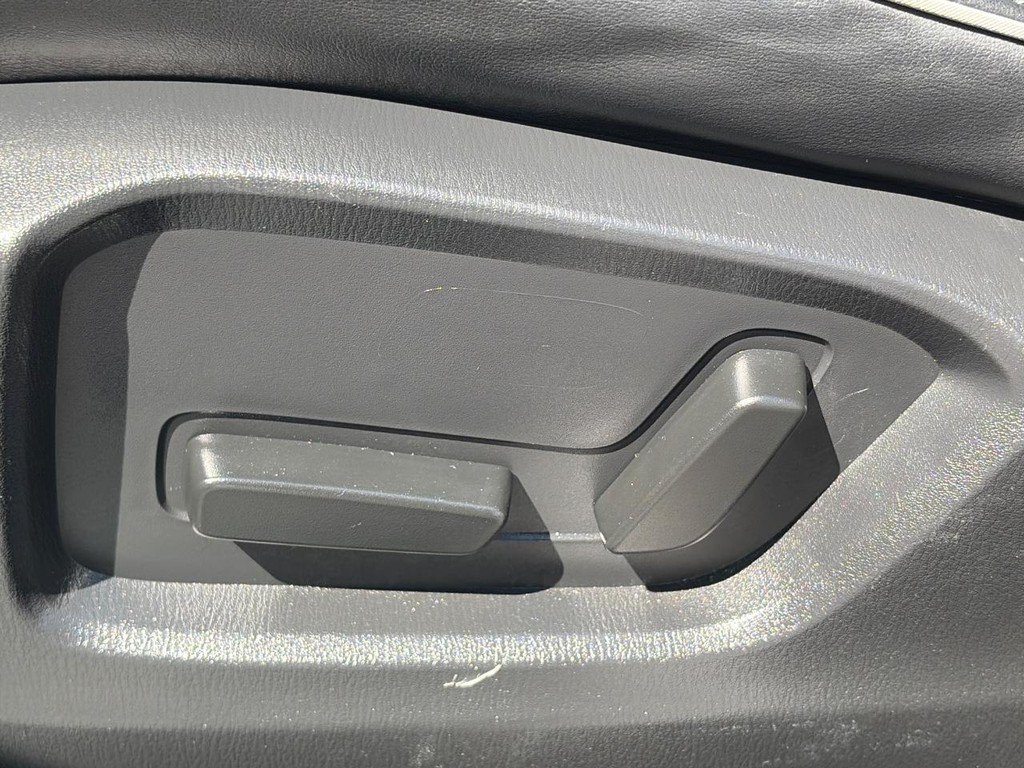 Used 2025 MAZDA CX-5 AWD 2.5 S w/ Select Package image 19