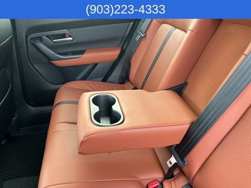 Used 2025 MAZDA CX-50 Meridian Edition w/ Weather Package AWD/4WD image 43
