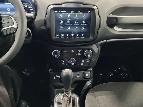 Used 2023 Jeep Renegade Trailhawk w/ Trailer Tow Group AWD/4WD image 25