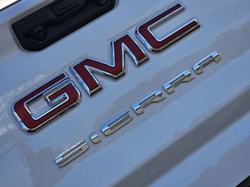 New 2026 GMC Sierra 3500 SLE w/ SLE Value Package image 7